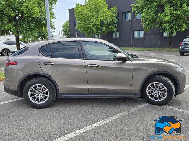 ALFA ROMEO Stelvio usata, con Airbag Passeggero