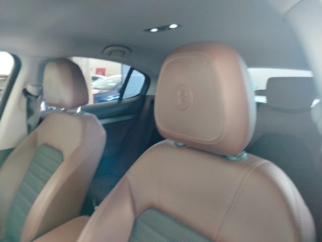 ALFA ROMEO Stelvio usata, con Sensore di pioggia