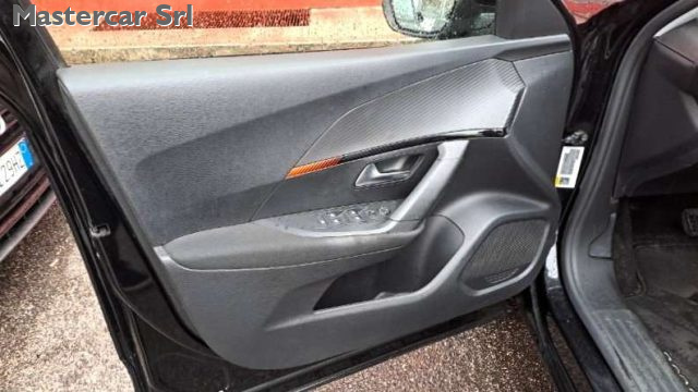 PEUGEOT 2008 usata, con Alzacristalli elettrici