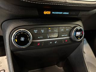 FORD Fiesta usata, con Fari Xenon