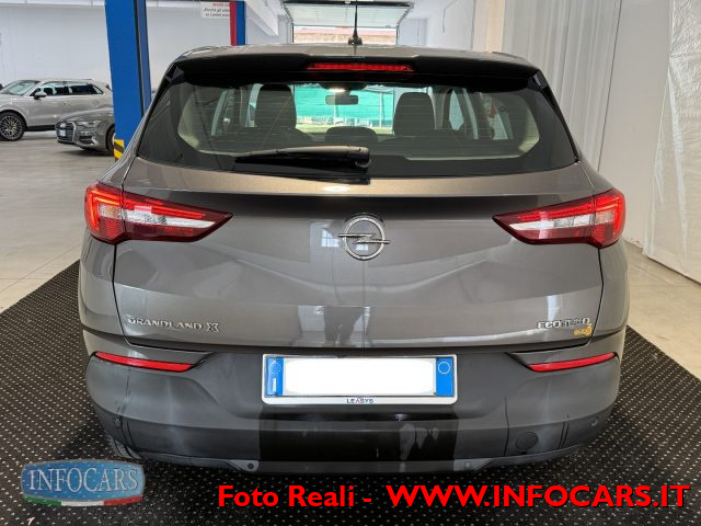 OPEL Grandland X usata, con Fari LED