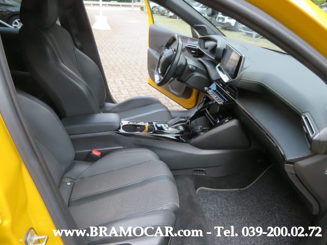PEUGEOT 208 usata, con Luci diurne LED