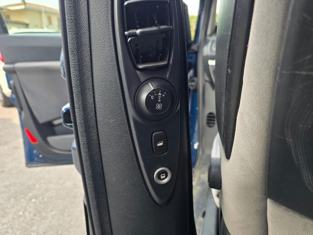 PEUGEOT 807 usata 61