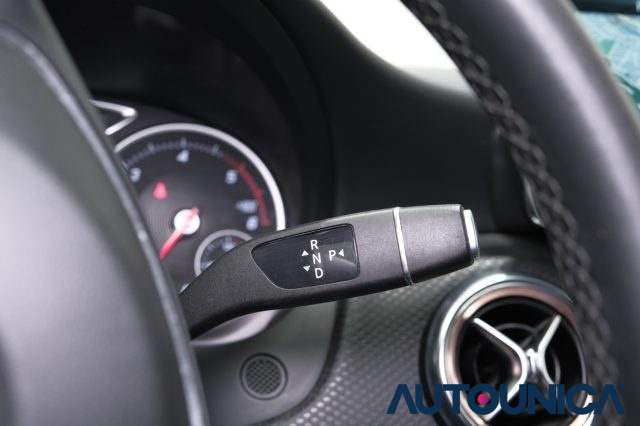 MERCEDES-BENZ A 180 usata, con Frenata d