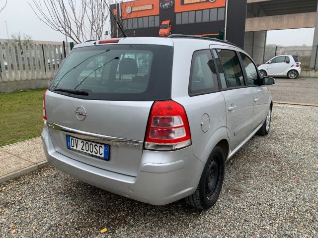 OPEL Zafira usata, con Autoradio