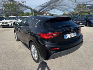 INFINITI Q30 usata 2
