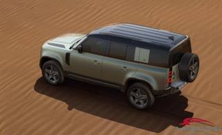 LAND ROVER Defender usata 6