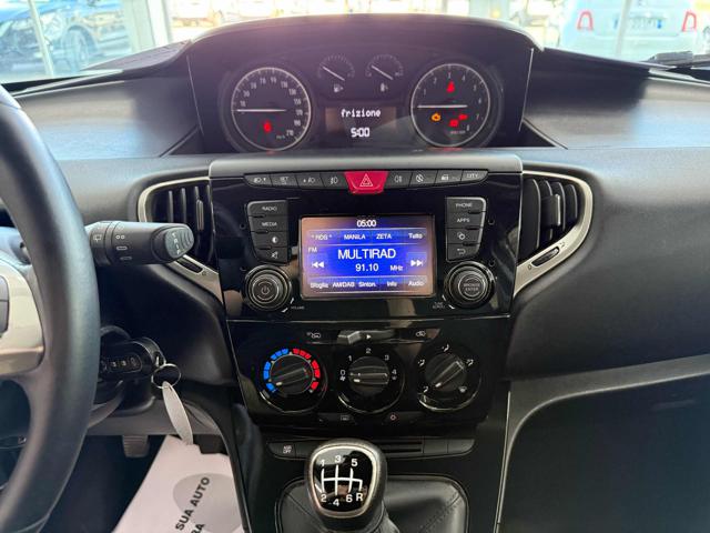 LANCIA Ypsilon usata, con Sensori di parcheggio posteriori