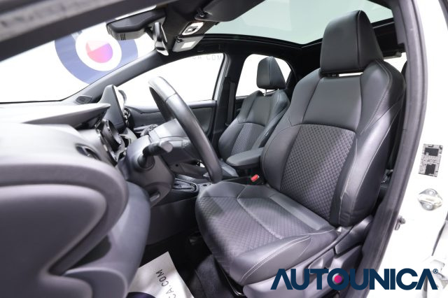 TOYOTA Yaris usata, con Cerchi in lega