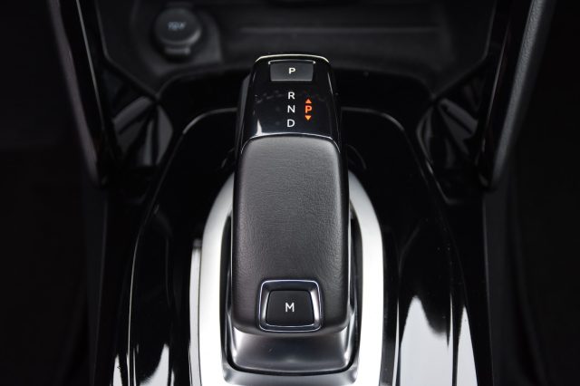 PEUGEOT 2008 usata, con Servosterzo