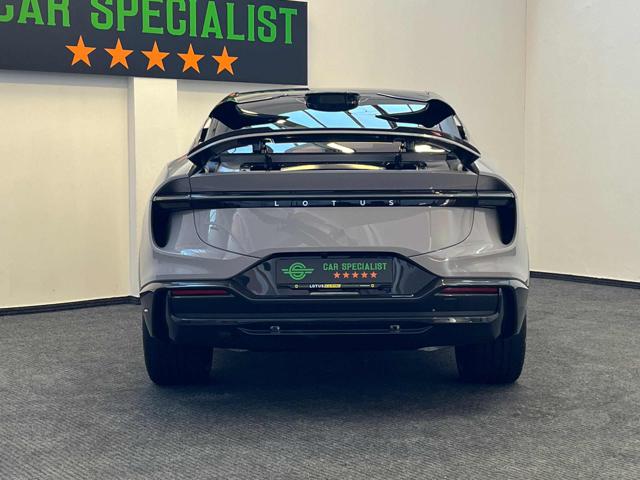 LOTUS Eletre usata, con Autoradio