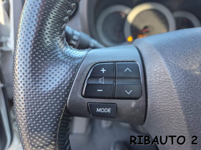 TOYOTA RAV 4 usata, con Autoradio