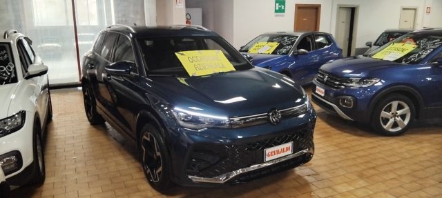 VOLKSWAGEN Tiguan usata, con Airbag laterali