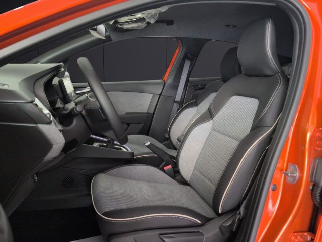 RENAULT Clio usata, con Cruise Control