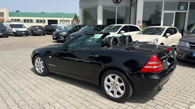 MERCEDES-BENZ SLK 200 usata, con Antifurto
