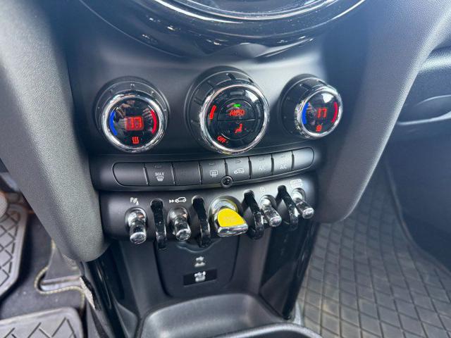 MINI Cooper SE usata, con Apple CarPlay