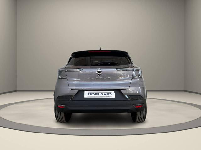 RENAULT Captur usata, con Autoradio