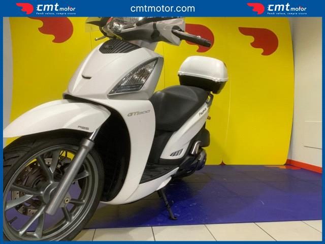KYMCO People 300 usata 6