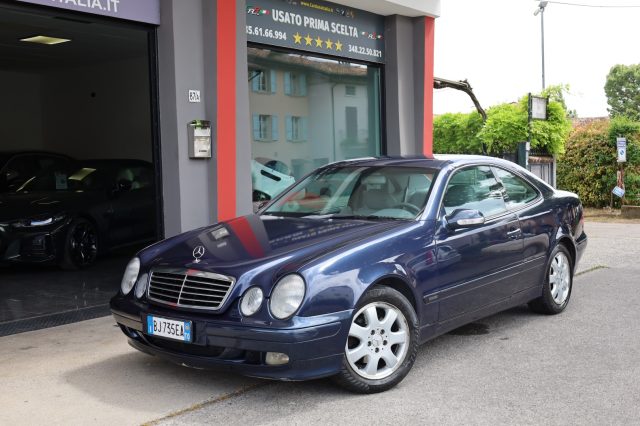MERCEDES-BENZ CLK 200 usata, con Fendinebbia