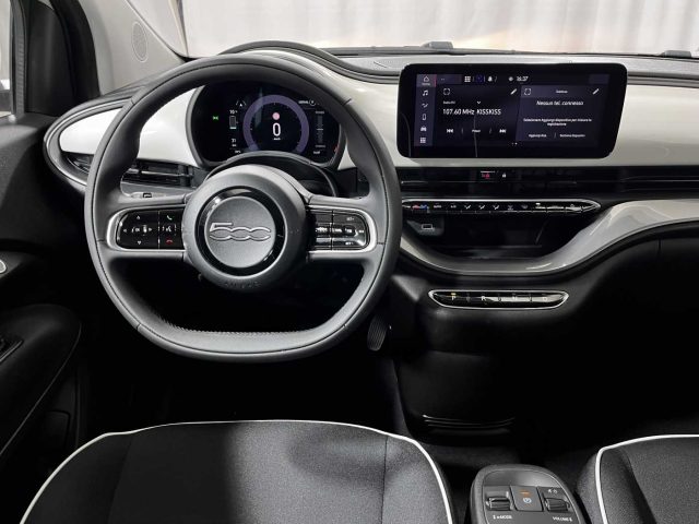 FIAT 500e usata, con Servosterzo