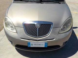 LANCIA Ypsilon usata, con Servosterzo