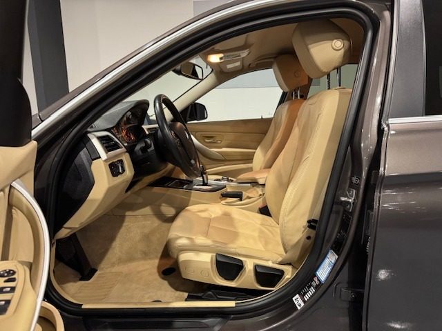BMW 320 usata 13