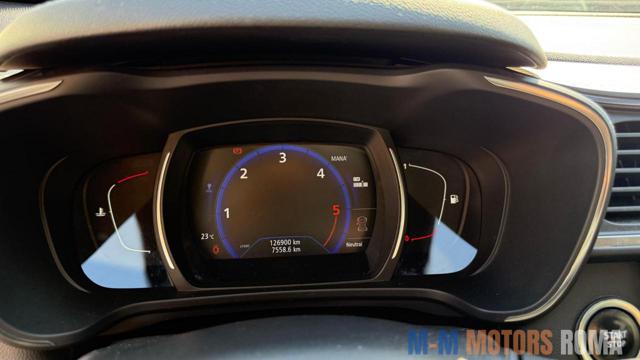 RENAULT Kadjar usata, con Park Distance Control
