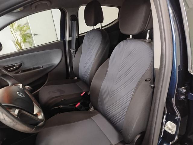 LANCIA Ypsilon usata, con ESP