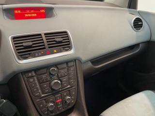 OPEL Meriva usata, con Controllo automatico clima