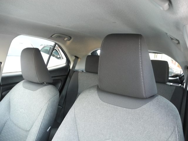 TOYOTA Yaris Cross usata, con Specchietto retrovisore con funzione antiabbagliamento