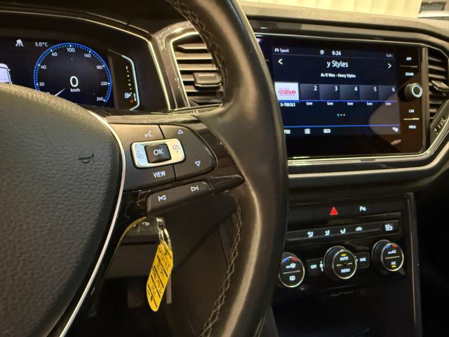 VOLKSWAGEN T-Roc usata, con Controllo automatico clima