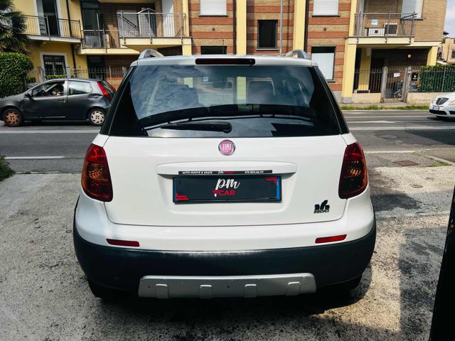 FIAT Sedici usata, con Cerchi in lega