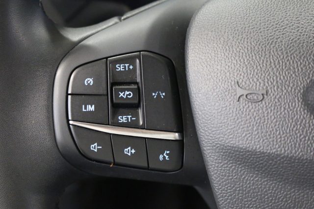 FORD Tourneo Courier usata 25
