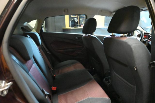 FORD Fiesta usata 24