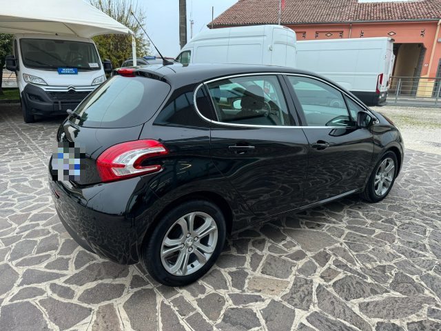 PEUGEOT 208 usata, con ESP
