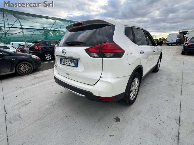 NISSAN X-Trail usata, con Autoradio
