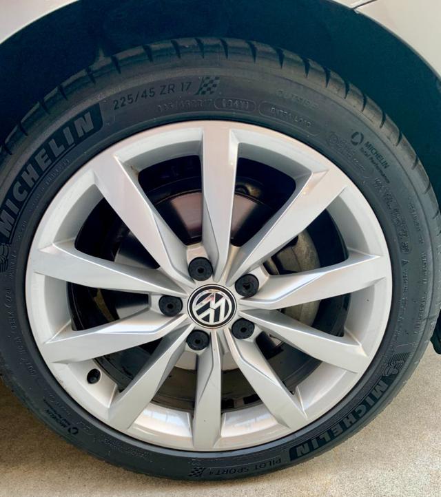 VOLKSWAGEN Golf usata, con Fendinebbia