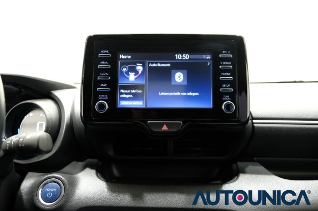 TOYOTA Yaris usata, con Controllo automatico clima
