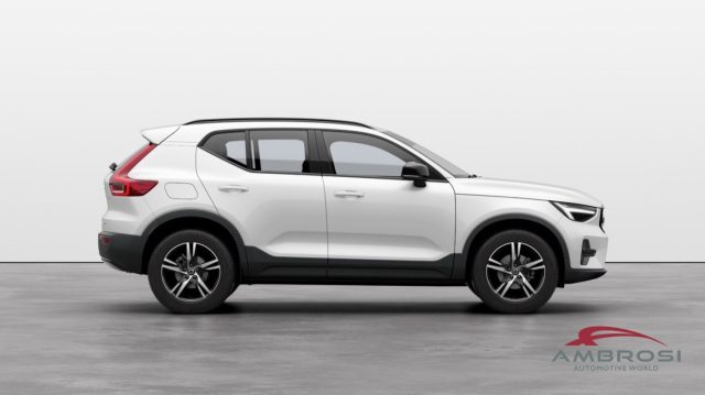 VOLVO XC40 usata 3