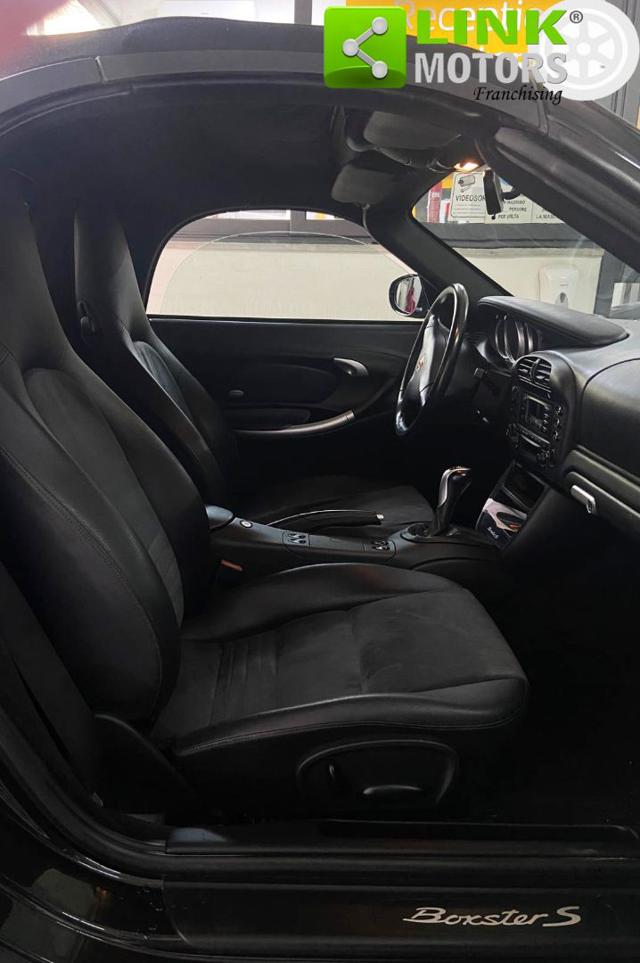 PORSCHE Boxster usata 21