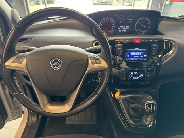 LANCIA Ypsilon usata, con ESP