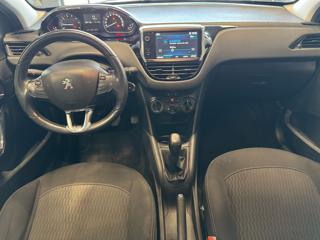 PEUGEOT 208 usata, con Fendinebbia