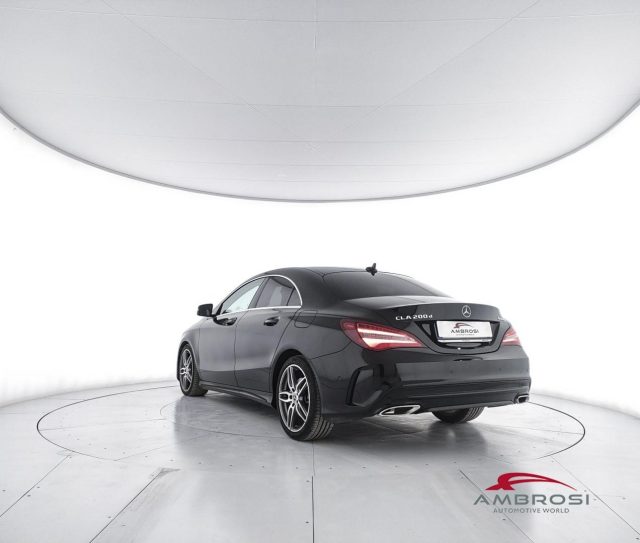 MERCEDES-BENZ CLA 200 usata 3