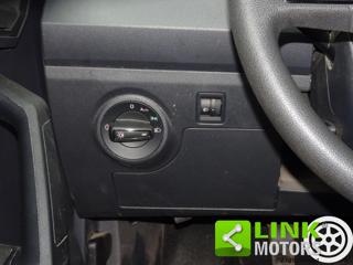 SEAT Arona usata, con Sedile posteriore sdoppiato