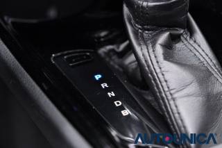 TOYOTA C-HR usata, con Sensori di parcheggio anteriori