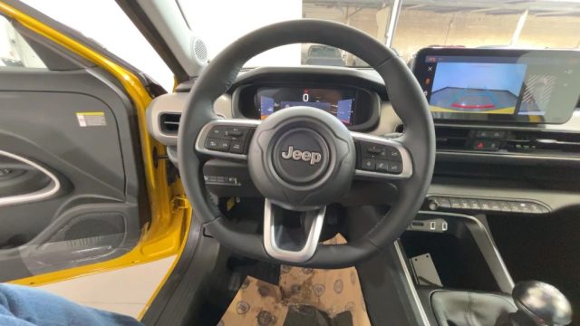 JEEP Avenger usata, con Volante in pelle