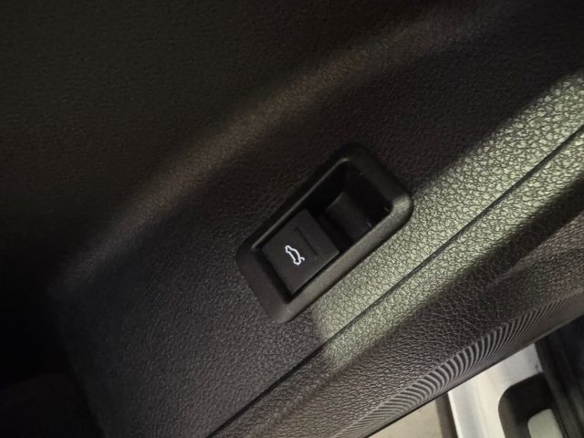 AUDI Q3 usata, con Vetri oscurati