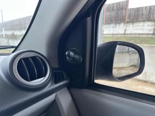 NISSAN Pixo usata 57