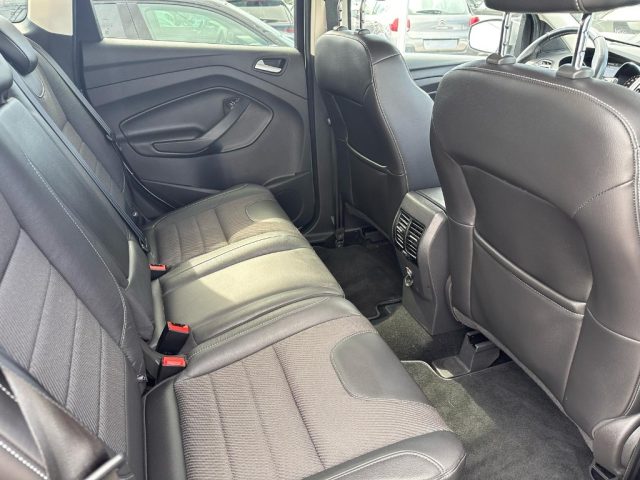 FORD Kuga usata, con Sistema di navigazione