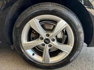 AUDI A4 usata, con Leve al volante